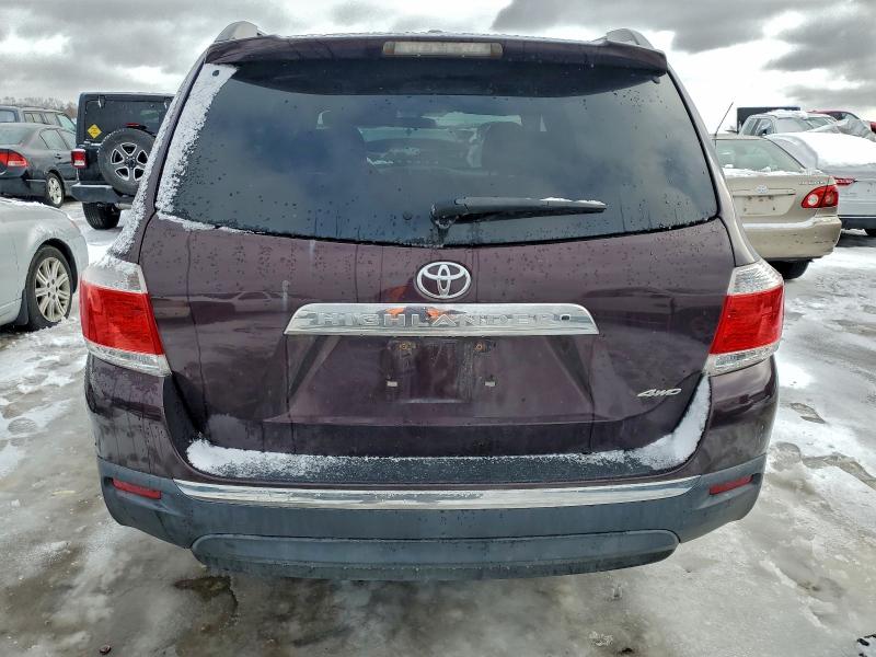 Photo 6 from auction – 2012 TOYOTA HIGHLANDER with VIN 5TDBK3EH9CS118049