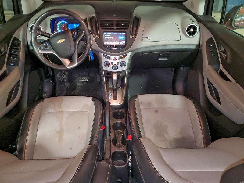 Photo 8 from auction – 2016 CHEVROLET TRAX 1LT with VIN 3GNCJPSB1GL272112