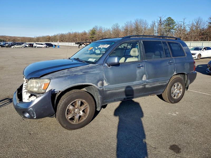 TOYOTA HIGHLANDER 2005 with VIN JTEEP21A450076215 - Photo from auction