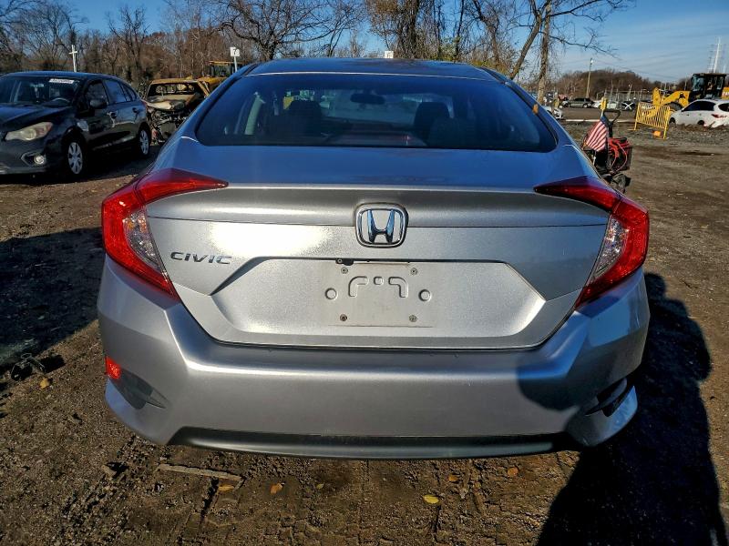 Photo 6 from auction – 2016 HONDA CIVIC LX with VIN 19XFC2F57GE200472
