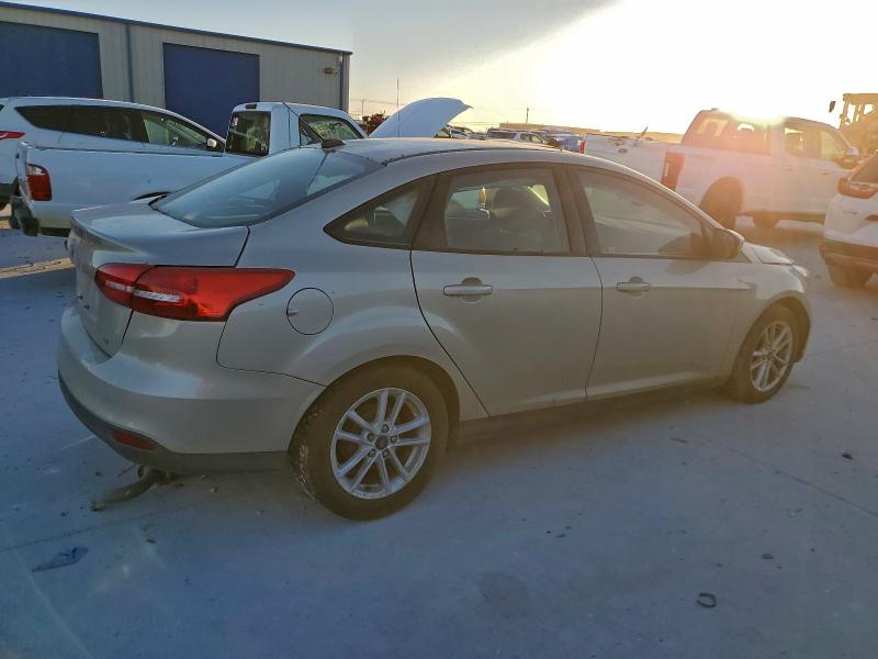Photo 3 from auction – 2018 FORD FOCUS SE with VIN 1FADP3F22JL206210