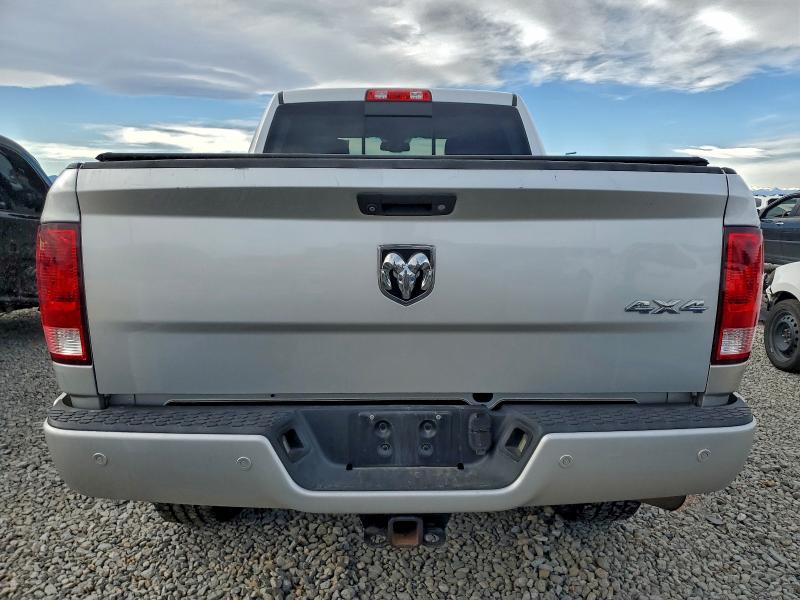 Foto 6 de la subasta – 2018 RAM 2500 SLT con VIN 3C6UR5DJ4JG218454