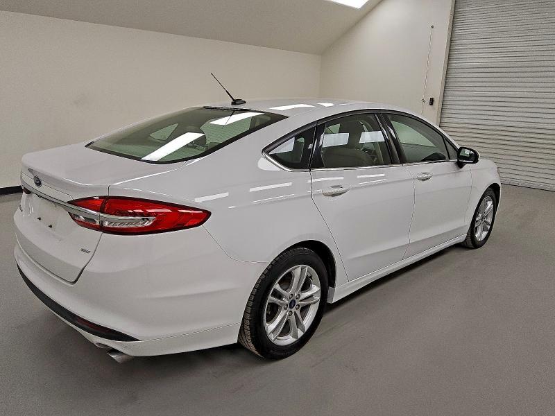 Photo 3 from auction – 2018 FORD FUSION with VIN 3FA6P0H7XJR198150
