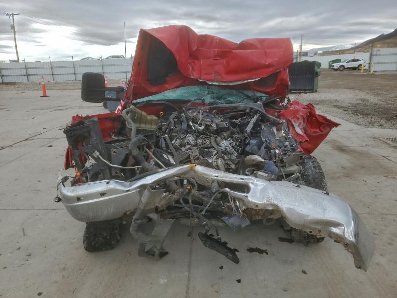 Photo 5 from auction – 2002 GMC SIERRA K25 with VIN 1GTHK29192E196756