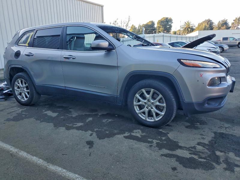 Photo 4 from auction – 2014 JEEP CHEROKEE L with VIN 1C4PJLCB6EW323371