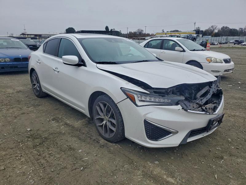 Photo 4 from auction – 2020 ACURA ILX PREMIU with VIN 19UDE2F74LA009237