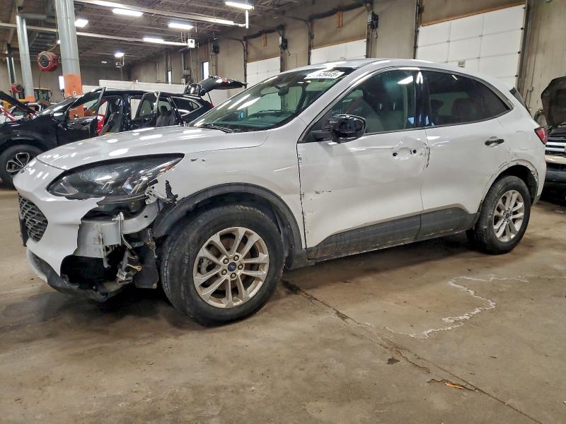 Photo 1 from auction – 2020 FORD ESCAPE SE with VIN 1FMCU9G66LUC60671