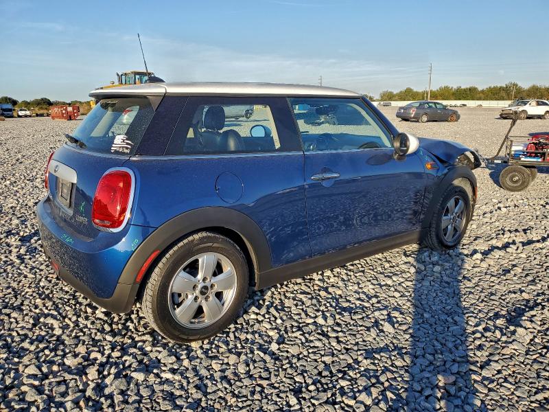 Photo 3 from auction – 2015 MINI COOPER with VIN WMWXM5C50F3A58088