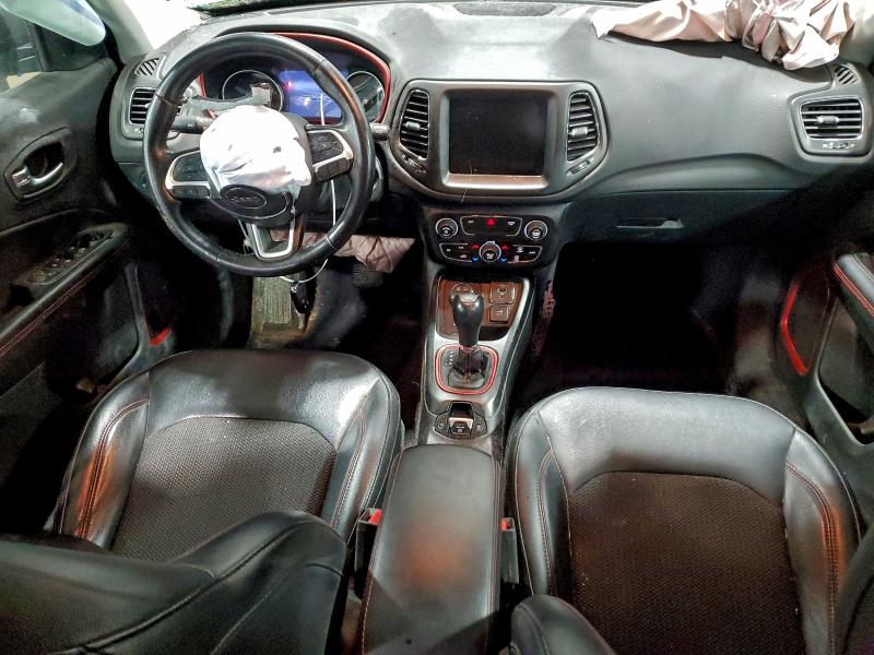 Photo 8 from auction – 2019 JEEP COMPASS TR with VIN 3C4NJDDB9KT849068