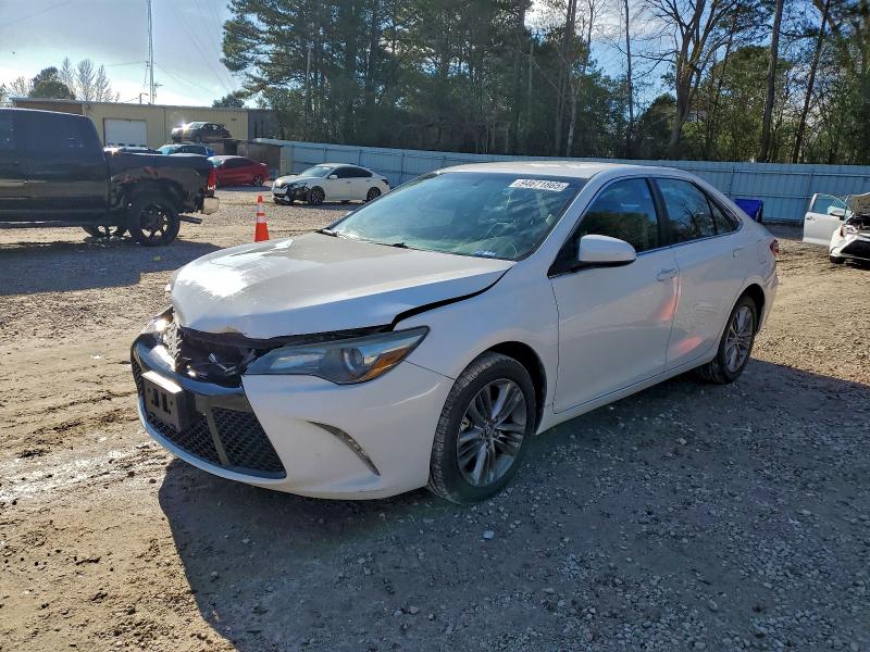 TOYOTA CAMRY LE 2016 with VIN 4T1BF1FK3GU244293 - Photo from auction