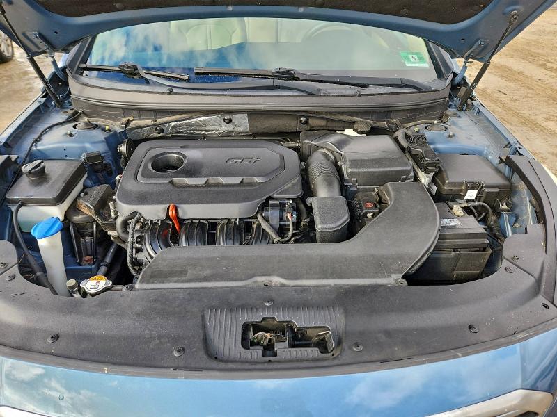 Photo 11 from auction – 2015 HYUNDAI SONATA SE with VIN 5NPE24AF1FH231978