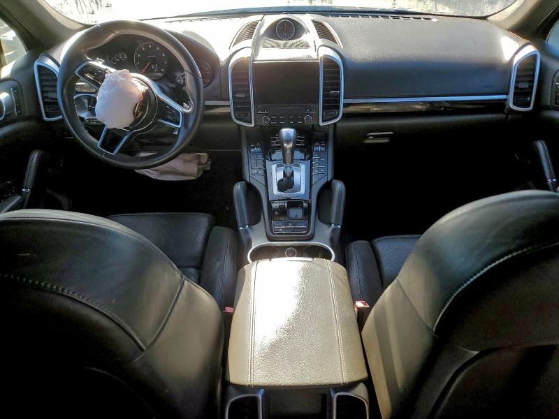 Photo 8 from auction – 2017 PORSCHE CAYENNE with VIN WP1AA2A24HKA85534