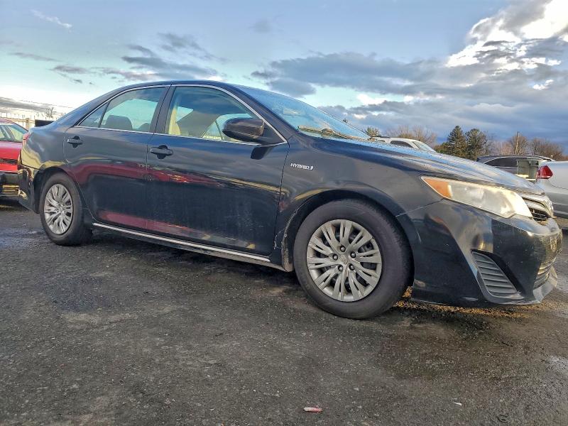 Photo 4 from auction – 2014 TOYOTA CAMRY with VIN 4T1BD1FK3EU113402