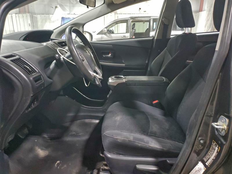 Photo 7 from auction – 2017 TOYOTA PRIUS V with VIN JTDZN3EU9HJ072875