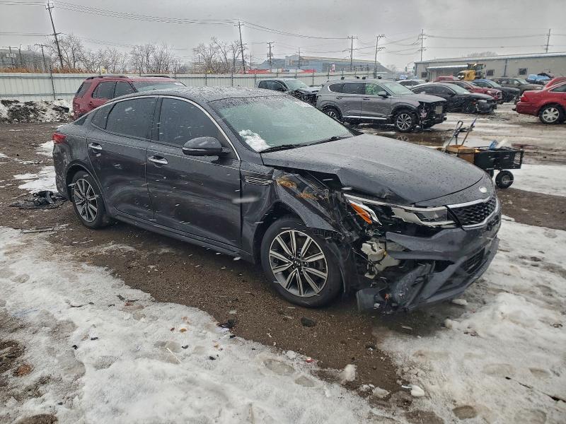 Photo 4 from auction – 2019 KIA OPTIMA with VIN 5XXGU4L18KG302992