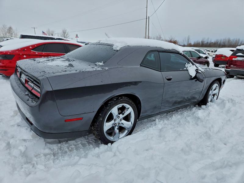 Photo 3 from auction – 2016 DODGE CHALLENGER with VIN 2C3CDZAG9GH113604