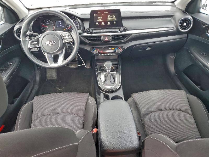 Photo 8 from auction – 2019 KIA FORTE with VIN 3KPF34AD4KE016593