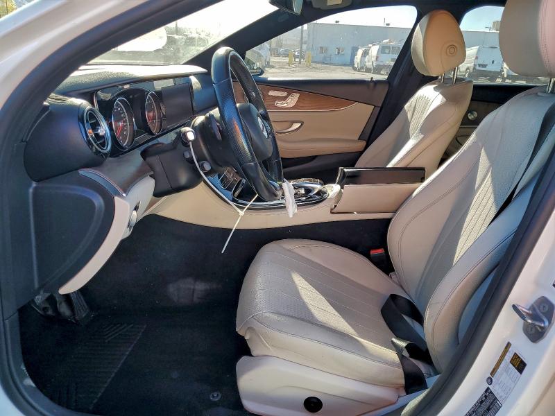 Photo 7 from auction – 2017 MERCEDES-BENZ E 300 with VIN WDDZF4JB6HA024053