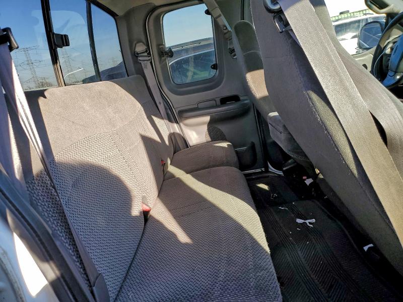 Photo 10 from auction – 2000 FORD F150 with VIN 1FTRX18L1YNA17539