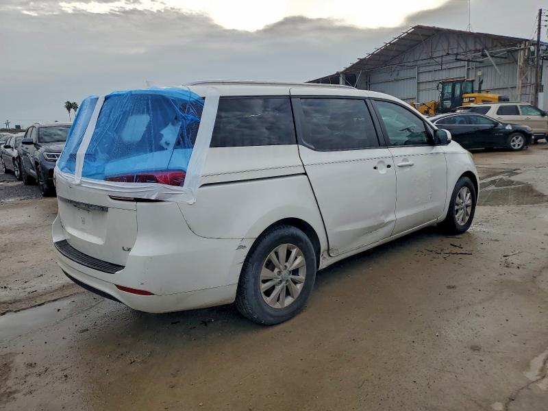 Photo 3 from auction – 2015 KIA SEDONA LX with VIN KNDMB5C14F6040892