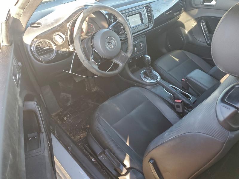 Photo 8 from auction – 2017 VOLKSWAGEN BEETLE with VIN 3VWF17AT2HM618953