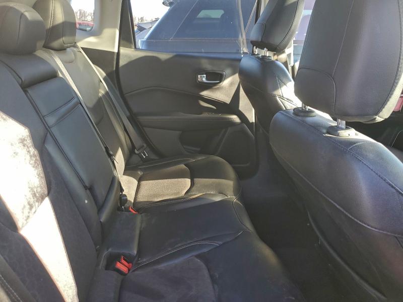 Photo 11 from auction – 2018 JEEP COMPASS LA with VIN 3C4NJDBB6JT176239