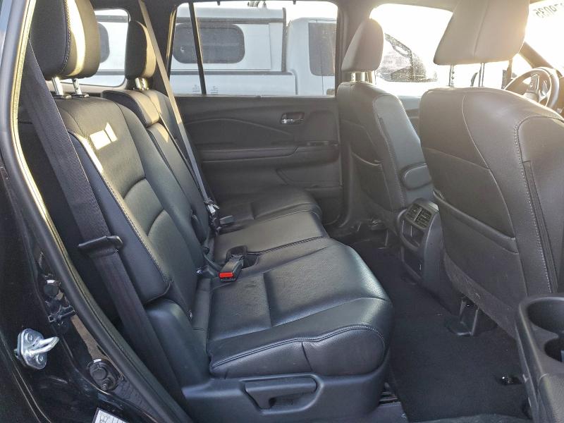 Photo 11 from auction – 2021 HONDA PASSPORT with VIN 5FNYF8H50MB025147