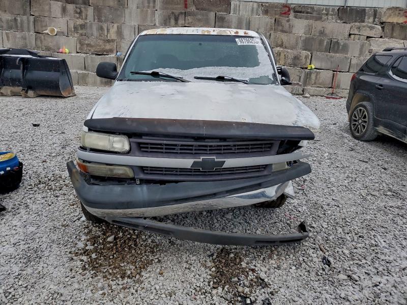 Photo 5 from auction – 2002 CHEVROLET SILVERADO with VIN 2GCEC19T421173205