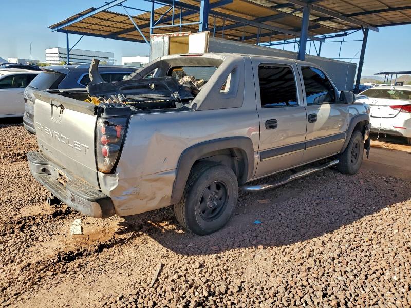 Photo 3 from auction – 2004 CHEVROLET AVALANCHE with VIN 3GNEC12T04G194886