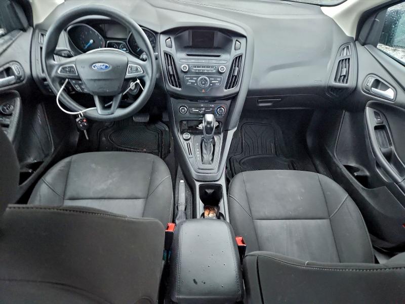 Photo 8 from auction – 2015 FORD FOCUS SE with VIN 1FADP3F22FL296501