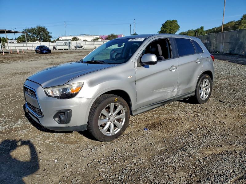 MITSUBISHI OUTLANDER 2013 with VIN 4A4AP3AUXDE004884 - Photo from auction