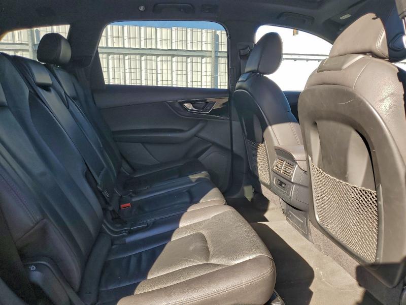 Photo 11 from auction – 2017 AUDI Q7 PREMIUM with VIN WA1AAAF7XHD006012