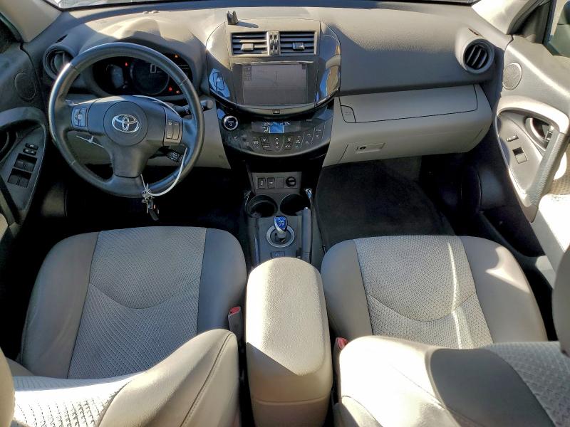 Photo 8 from auction – 2012 TOYOTA RAV4 EV with VIN 2T3YL4DV2CW001349