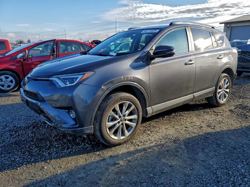 TOYOTA RAV4 LIMIT 2017 مع رقم تعريف المركبة 2T3DFREV5HW688352 - صورة من المزاد