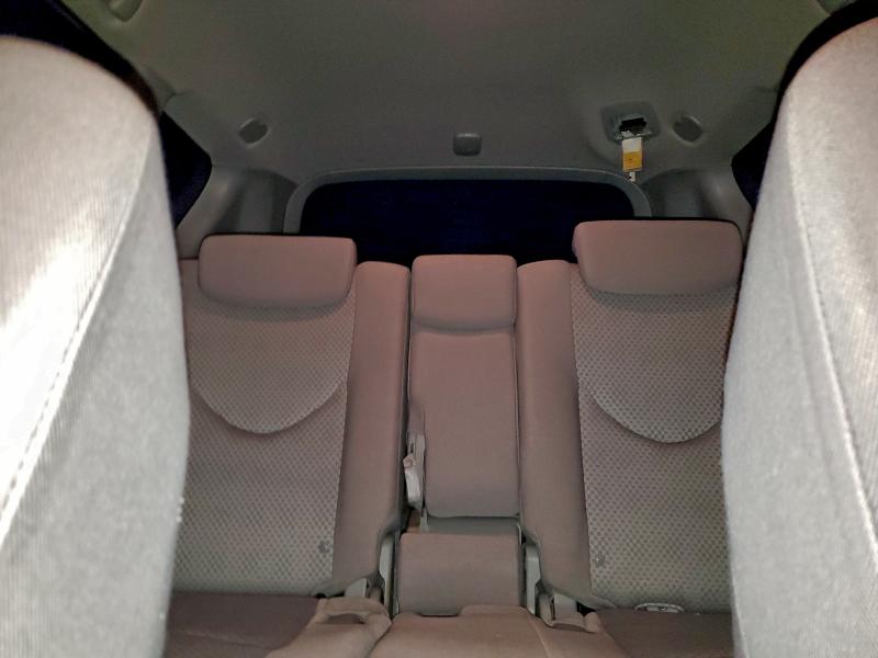 Photo 10 from auction – 2006 TOYOTA RAV4 with VIN JTMBD33V566022121