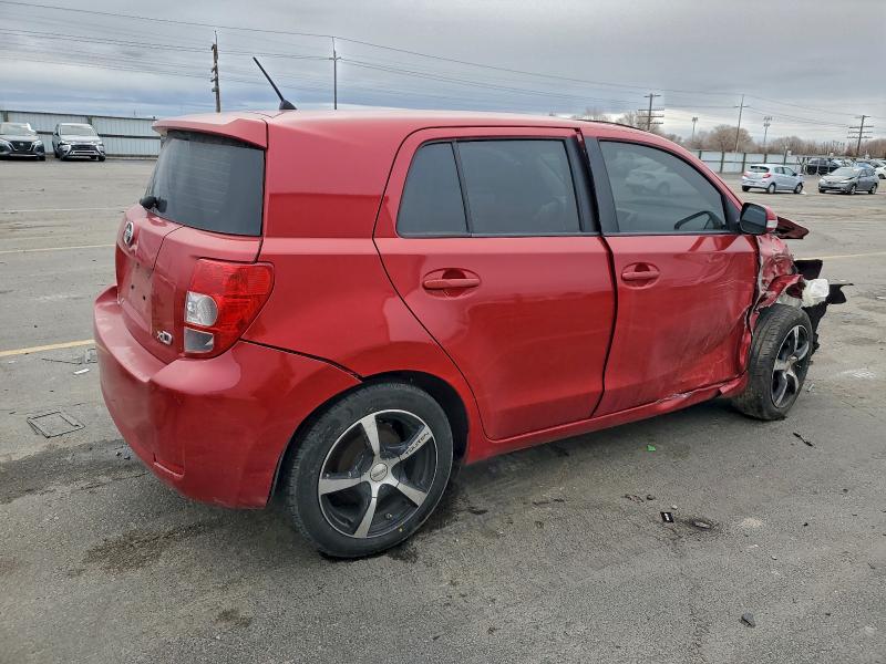 Photo 3 from auction – 2014 TOYOTA SCION XD with VIN JTKKUPB43E1045899