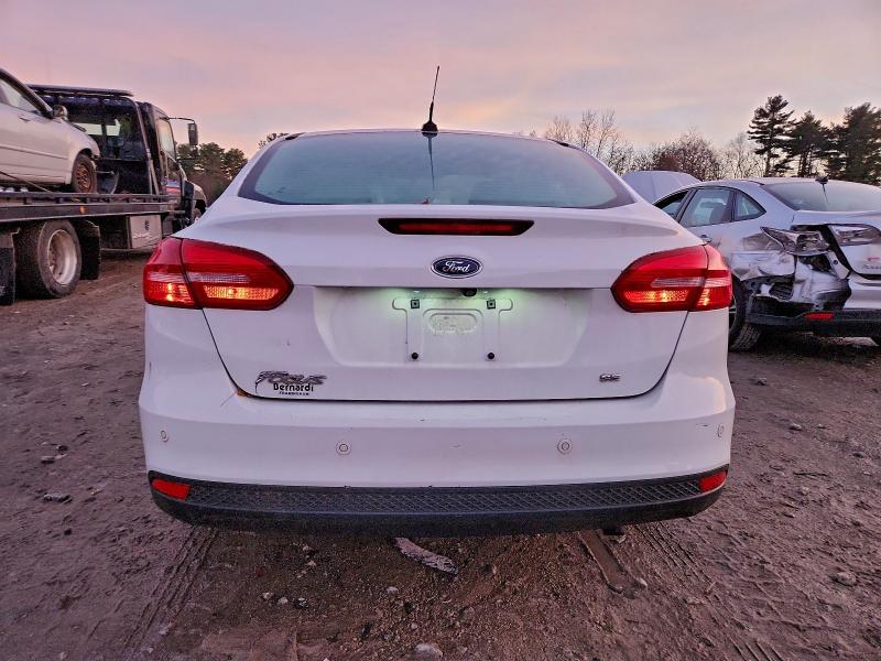 Photo 6 from auction – 2015 FORD FOCUS SE with VIN 1FADP3F27FL365134