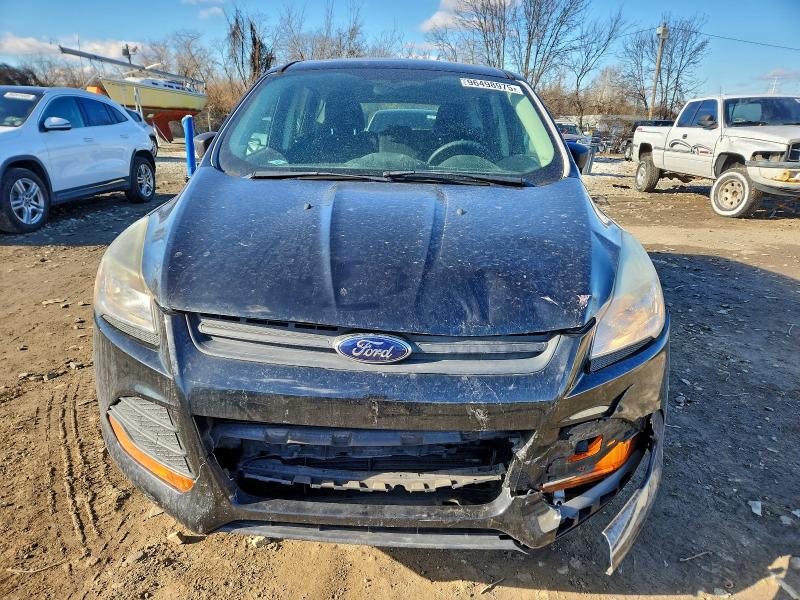 Photo 5 from auction – 2015 FORD ESCAPE S with VIN 1FMCU0F73FUA98329
