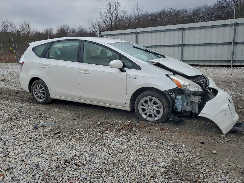 Photo 4 from auction – 2012 TOYOTA PRIUS V with VIN JTDZN3EU5C3141316