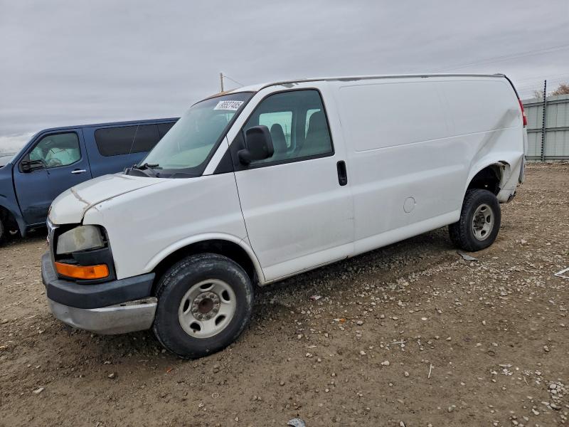 Photo 1 from auction – 2008 GMC SAVAN2500 with VIN 1GTGG25K281100333