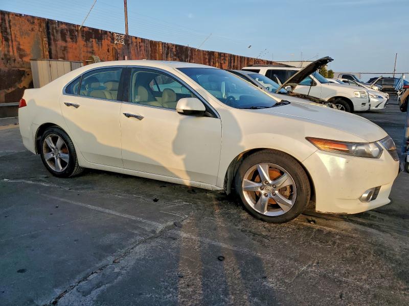 Photo 4 from auction – 2011 ACURA TSX with VIN JH4CU2F68BC018044