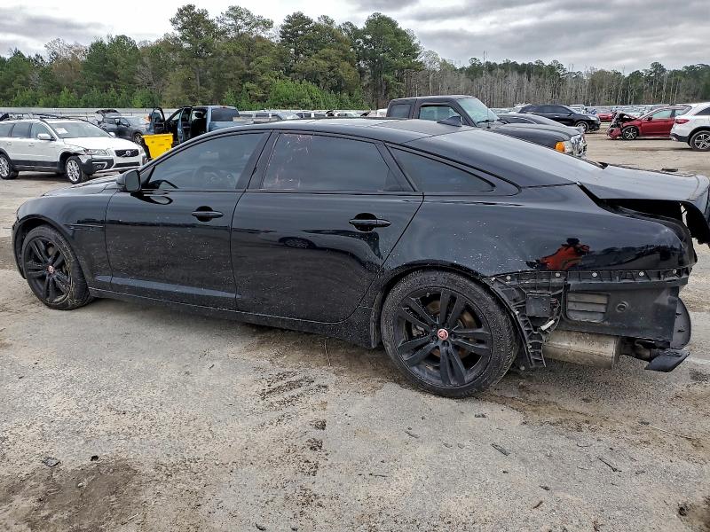 Photo 2 from auction – 2014 JAGUAR XJL PORTFO with VIN SAJWJ2GD5E8V60540