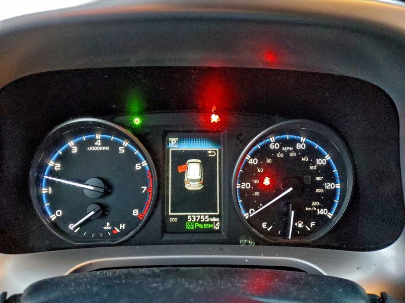 Photo 9 from auction – 2018 TOYOTA RAV4 ADVEN with VIN JTMWFREV4JD114496