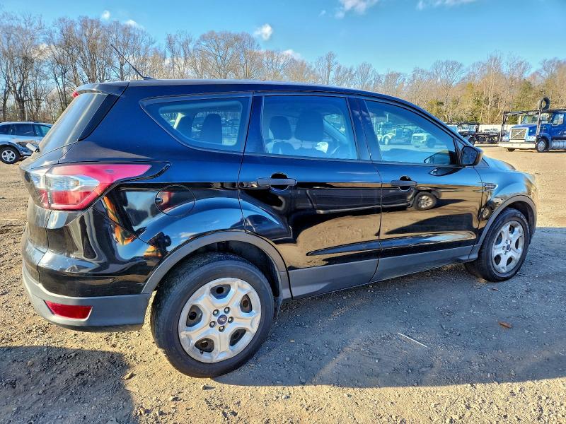 Photo 3 from auction – 2017 FORD ESCAPE S with VIN 1FMCU0F75HUD05483