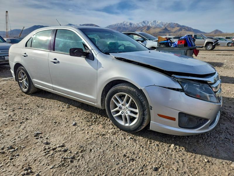 Photo 4 from auction – 2011 FORD FUSION S with VIN 3FAHP0GA7BR337142