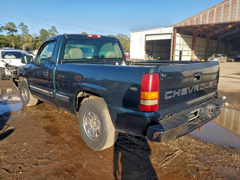Photo 2 from auction – 2002 CHEVROLET SILVERADO with VIN 1GCEC14W12Z346591