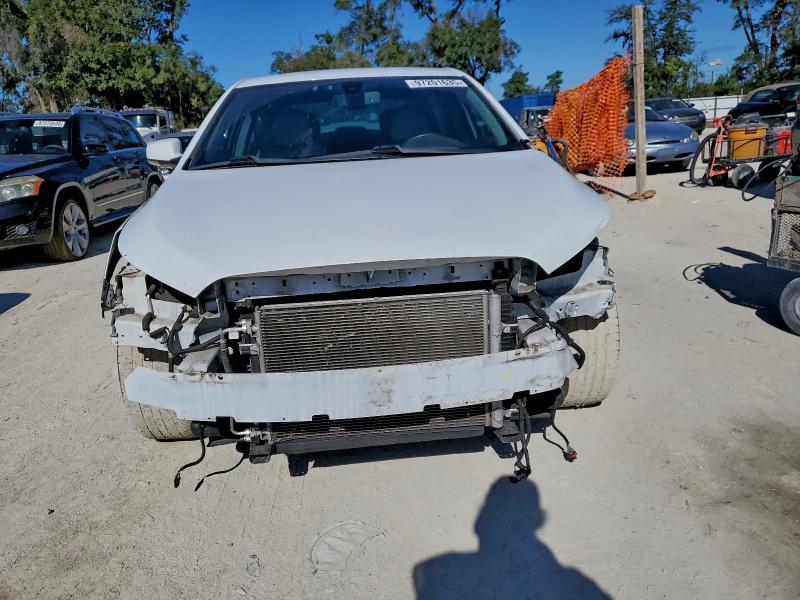 Photo 5 from auction – 2016 BUICK LACROSSE with VIN 1G4GB5G35GF126850