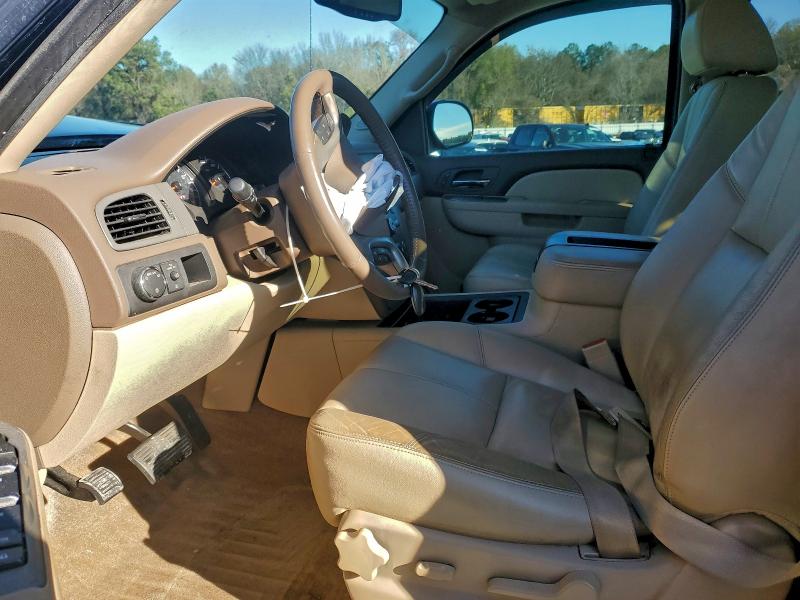 Photo 7 from auction – 2013 CHEVROLET AVALANCHE with VIN 3GNMCFE04DG173209