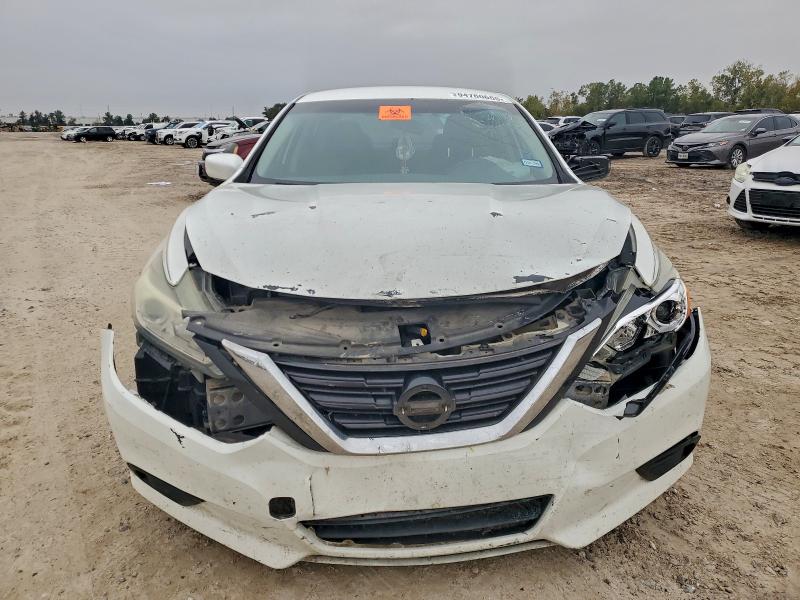 Photo 5 from auction – 2017 NISSAN ALTIMA 2.5 with VIN 1N4AL3AP7HC272747