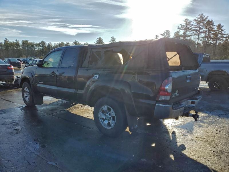 Photo 2 from auction – 2014 TOYOTA TACOMA with VIN 5TFUU4EN4EX089989
